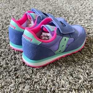 Toddler girls Saucony Jazz shoes